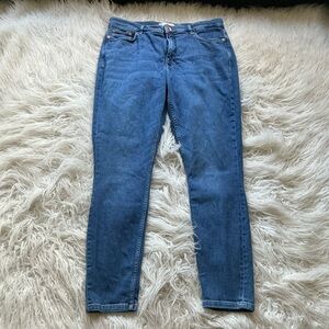 Vineyard Vines‎ Jamie Jeans High-Rise Medium Wash Indigo Jeans